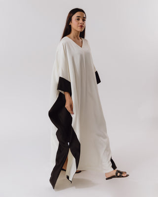 The Kaftan in White